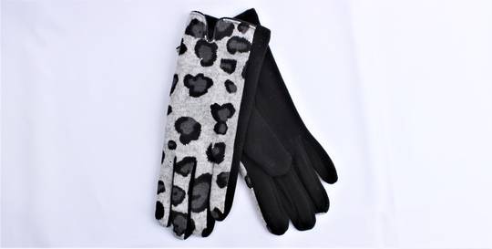 Shackelford animal print  glove black Style; S/LK4961BLK
